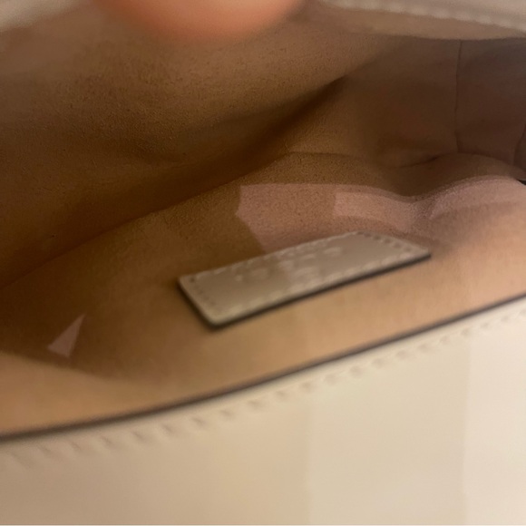 Gucci Marmont Mini Shoulder Bag - Picture 6 of 7